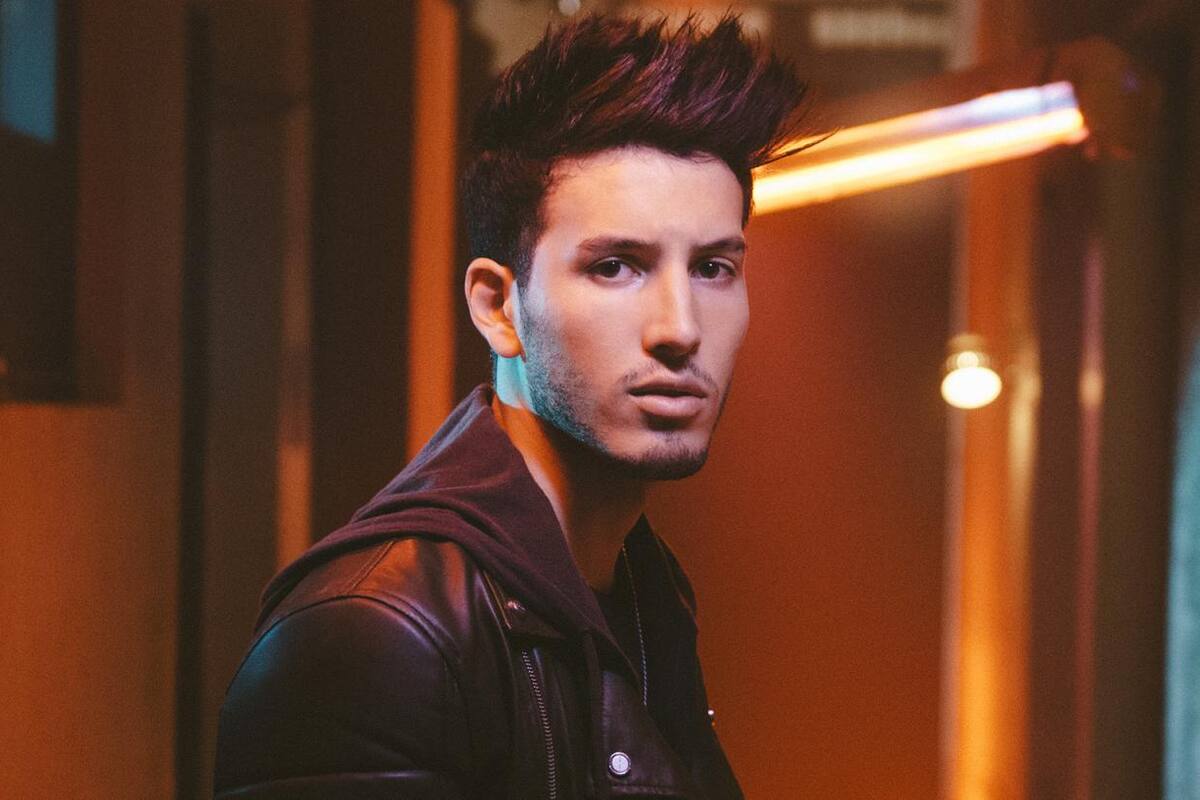Sebastián Yatra será presentador en premios Herencia Hispana