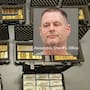Un ex empleado de la CIA estafó al gobierno con $194MDD creando programas gubernamentales falsos y adquirió lingotes de oro, propiedades de lujo en Florida y hasta vehículos BMW