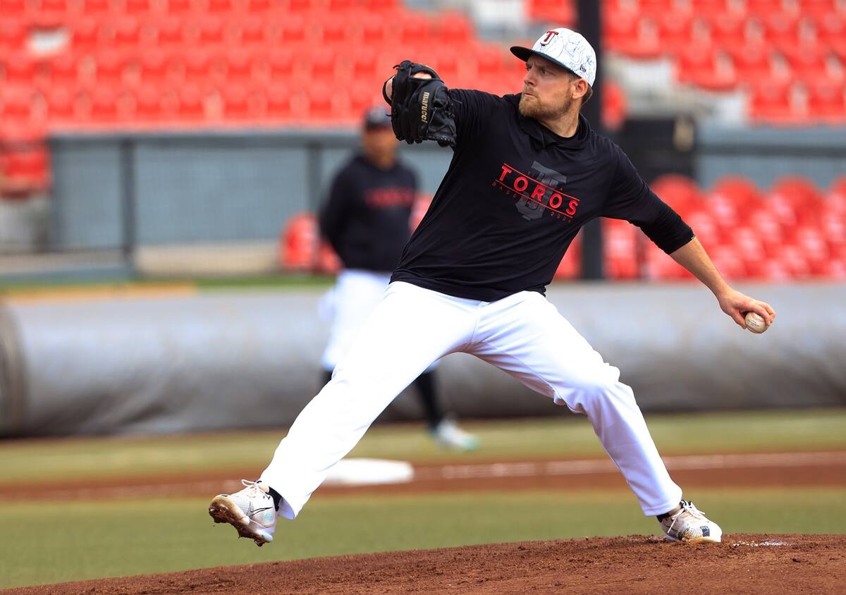 Luke Westphal ponchó a cinco en dos entradas.
