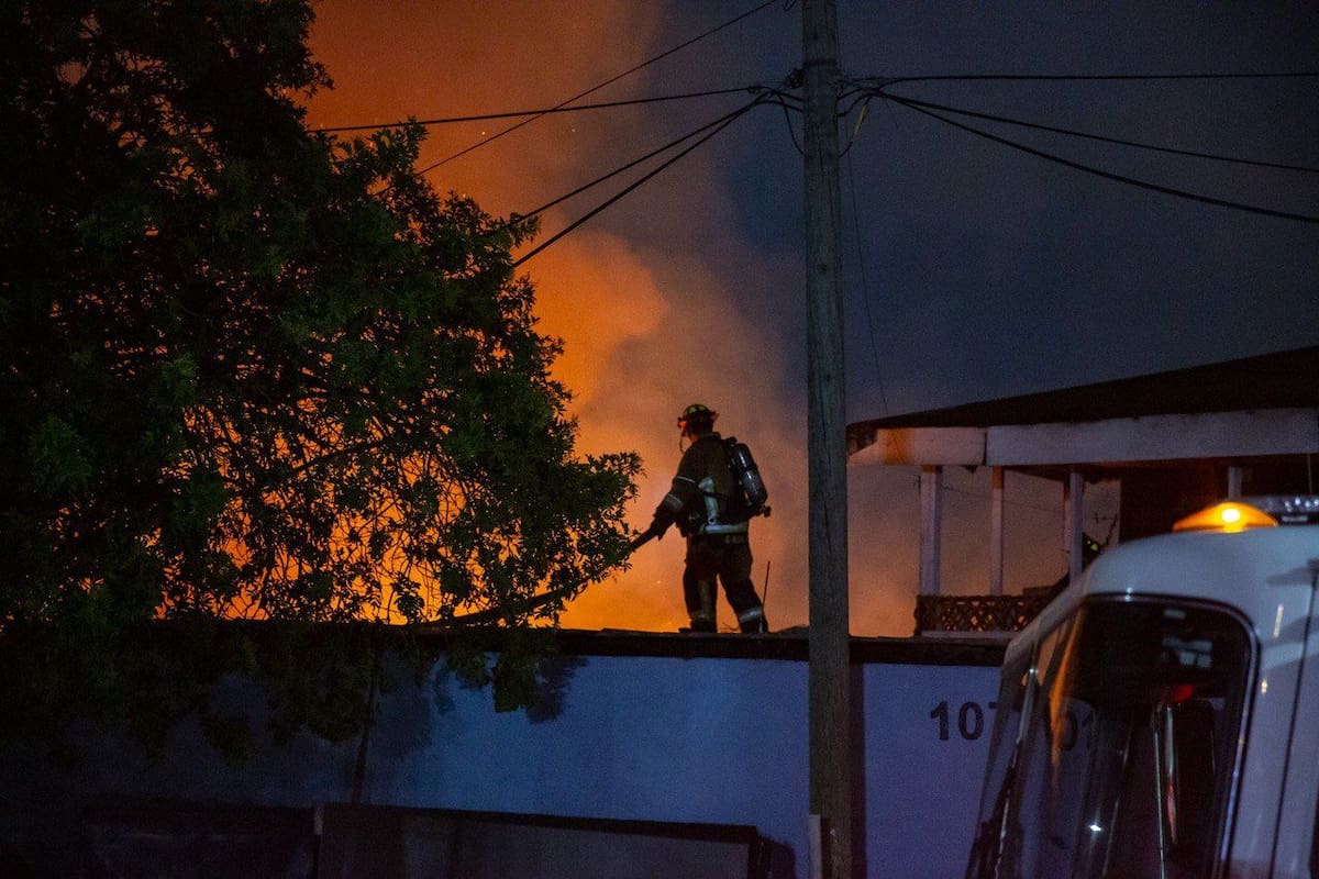 Incendio en Mariano Matamoros deja pérdidas totales y daños a vivienda