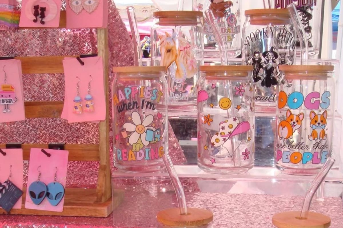 Realizarán mercado navideño de Hello Kitty en San Diego