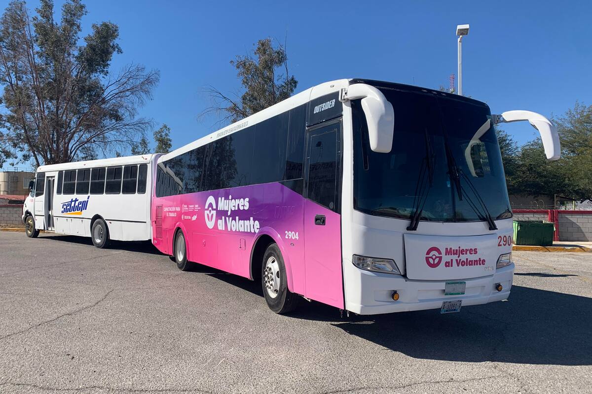 Van por 500 egresadas de ‘mujeres al volante’ en BC para 2025