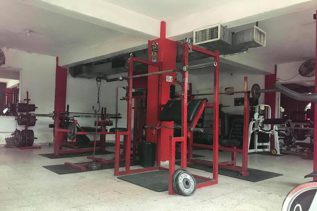 Preparan gimnasios regreso