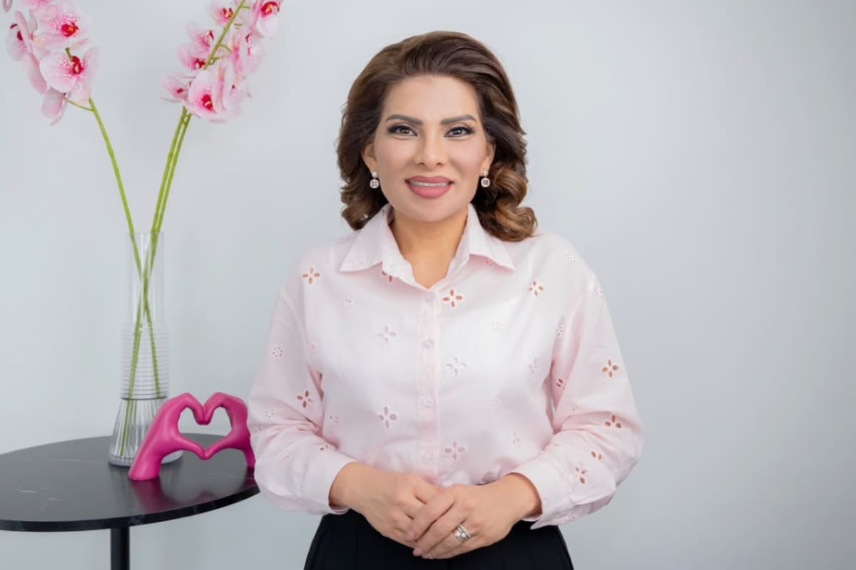Llama Lorenia Valles a mujeres sonorenses a luchar contra el cáncer de mama