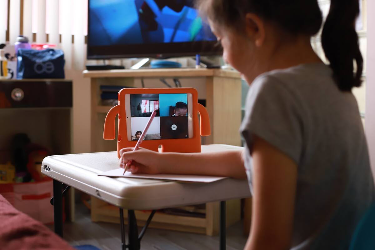 Decisión de la SEP de no reprobar alumnos generó diferencias entre maestros y expertos