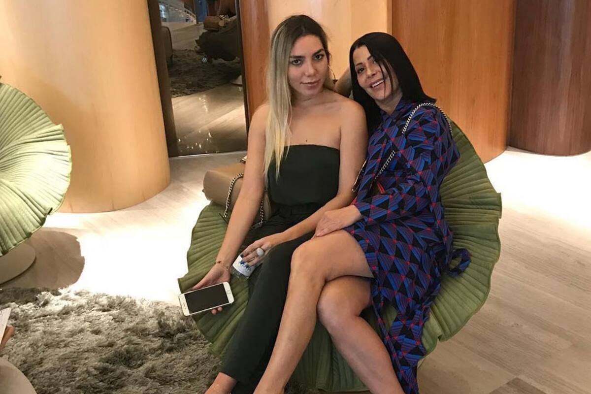 Anda 'La Guzmán' con el ex de su hija