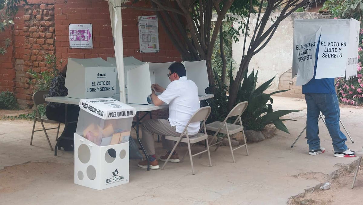 Alcalde de Nogales espera que la jornada electoral terminé sin ninguna incidencia. | Crédito: Manuel Jiménez