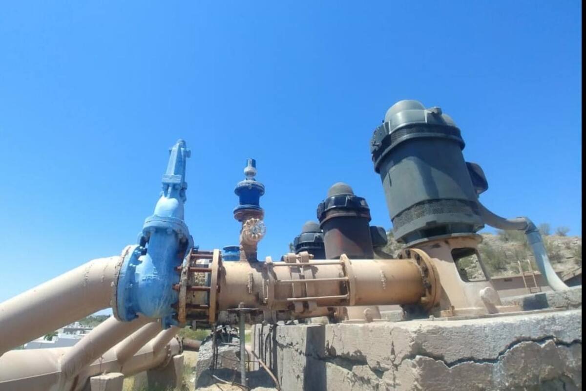 Tras tormenta del sábado, miles de usuarios se quedan sin agua en Hermosillo