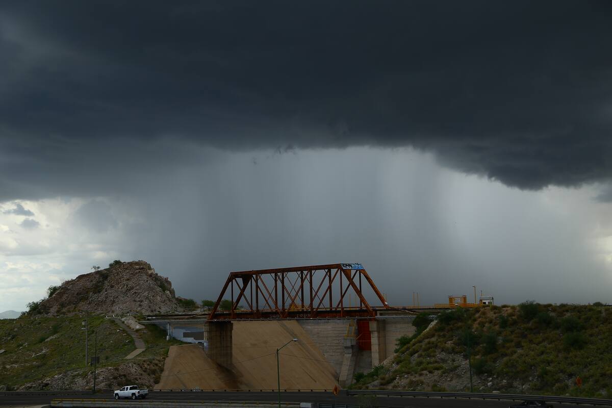 En medio de la sequía, llegan las lluvias: 24 municipios de Sonora reciben agua