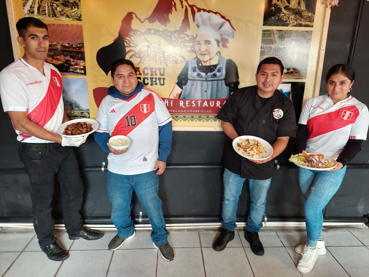 Triunfa familia peruana en Tijuana con restaurante