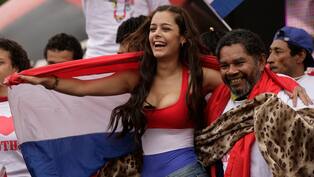 Larissa Riquelme regresa a la Copa Mundial FIFA 2026 como aficionada y periodista youtube