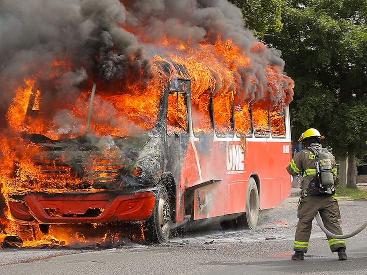 Seis camiones incendiados en un año en Hermosillo: alerta Vigilantes del Transporte por falta de mantenimiento