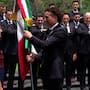 Claudia Sheinbaum abandera a la Selección Mexicana rumbo al Mundial 2026; Guillermo Ochoa recibe la bandera nacional