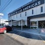 Universidad Vizcaya y Canaco firman convenio para otorgar becas y descuentos a comerciantes y estudiantes