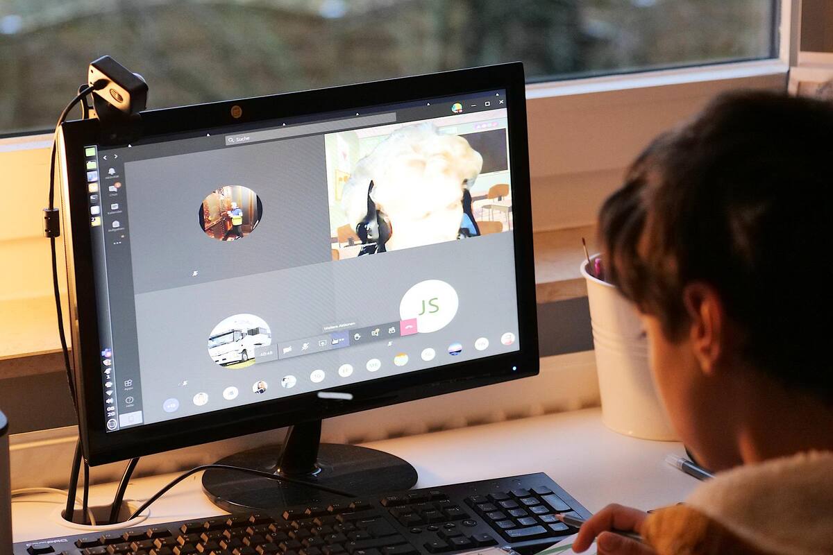 Así puedes saber si han hackeado tu webcam y cómo evitarlo