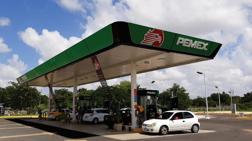 Gasolinera de Pemex.