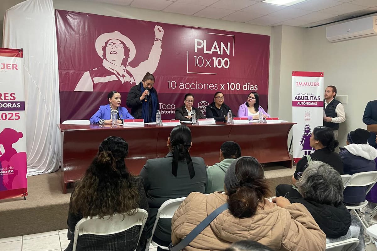 Immujer entrega 35 apoyos económicos a emprendedoras de Rosarito