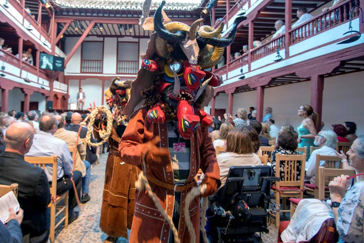 Los Diablos de Teloloapan toman las calles de Almagro