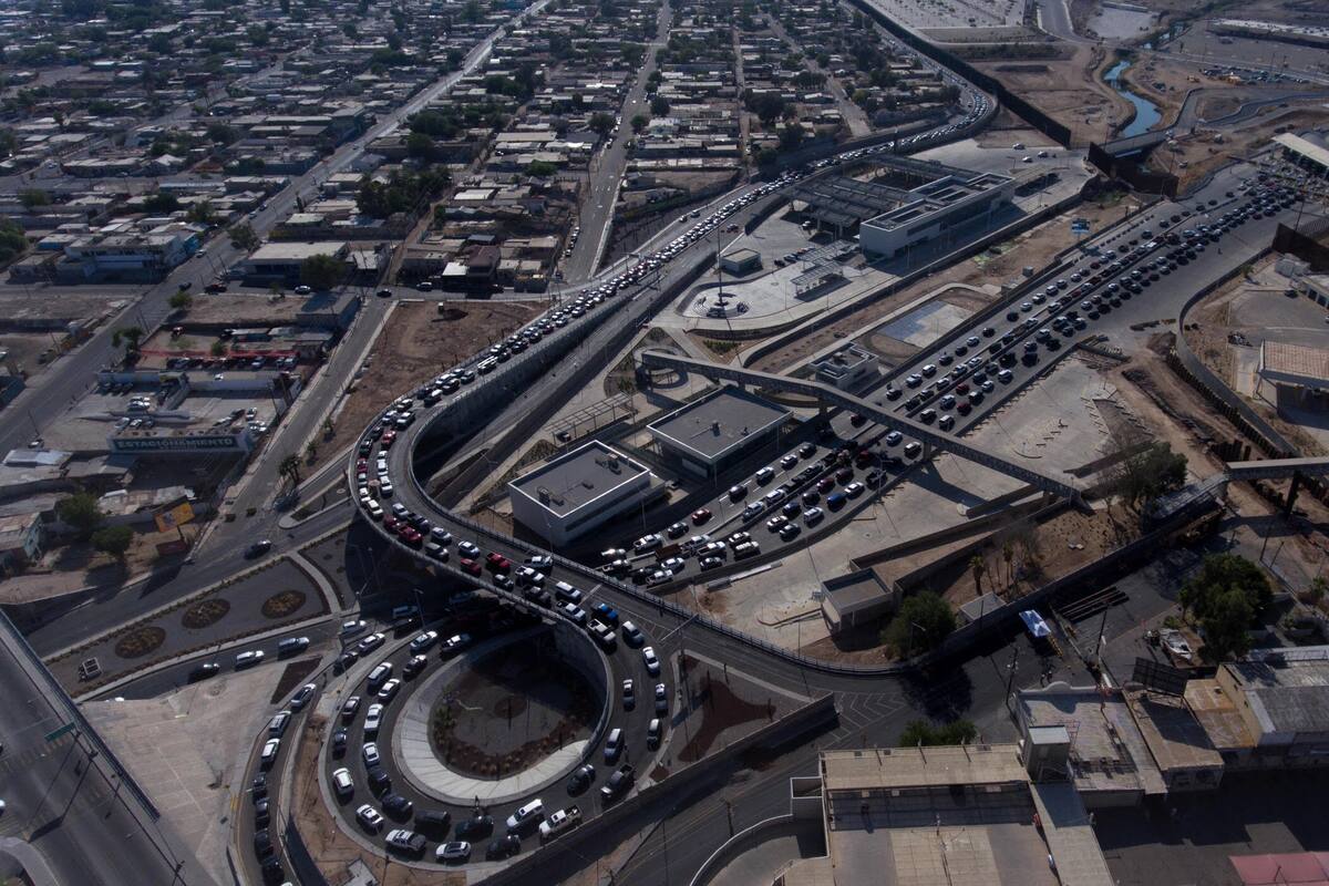 Dura hasta 8 horas cruce a Calexico