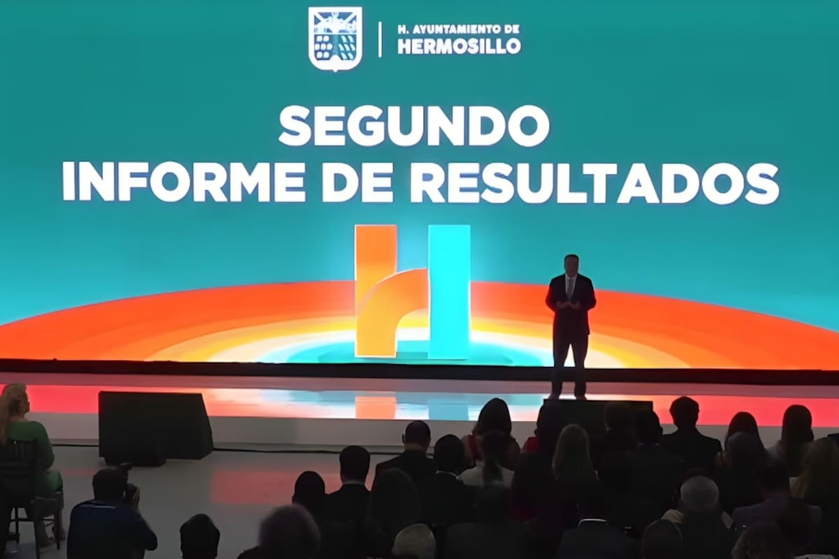Cierra Antonio Astiazarán su Segundo Informe de Gobierno entre gritos de “Gobernador” por parte de los presentes