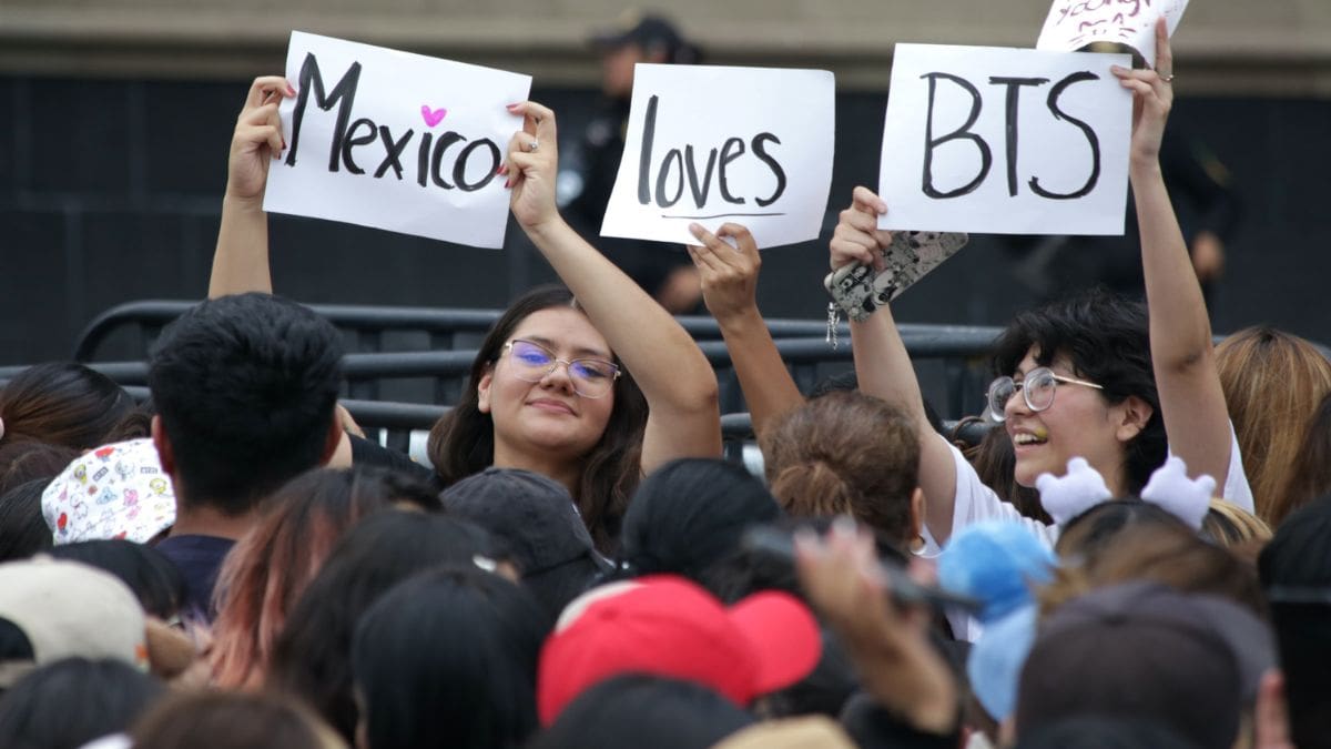 Fans de BTS en México.