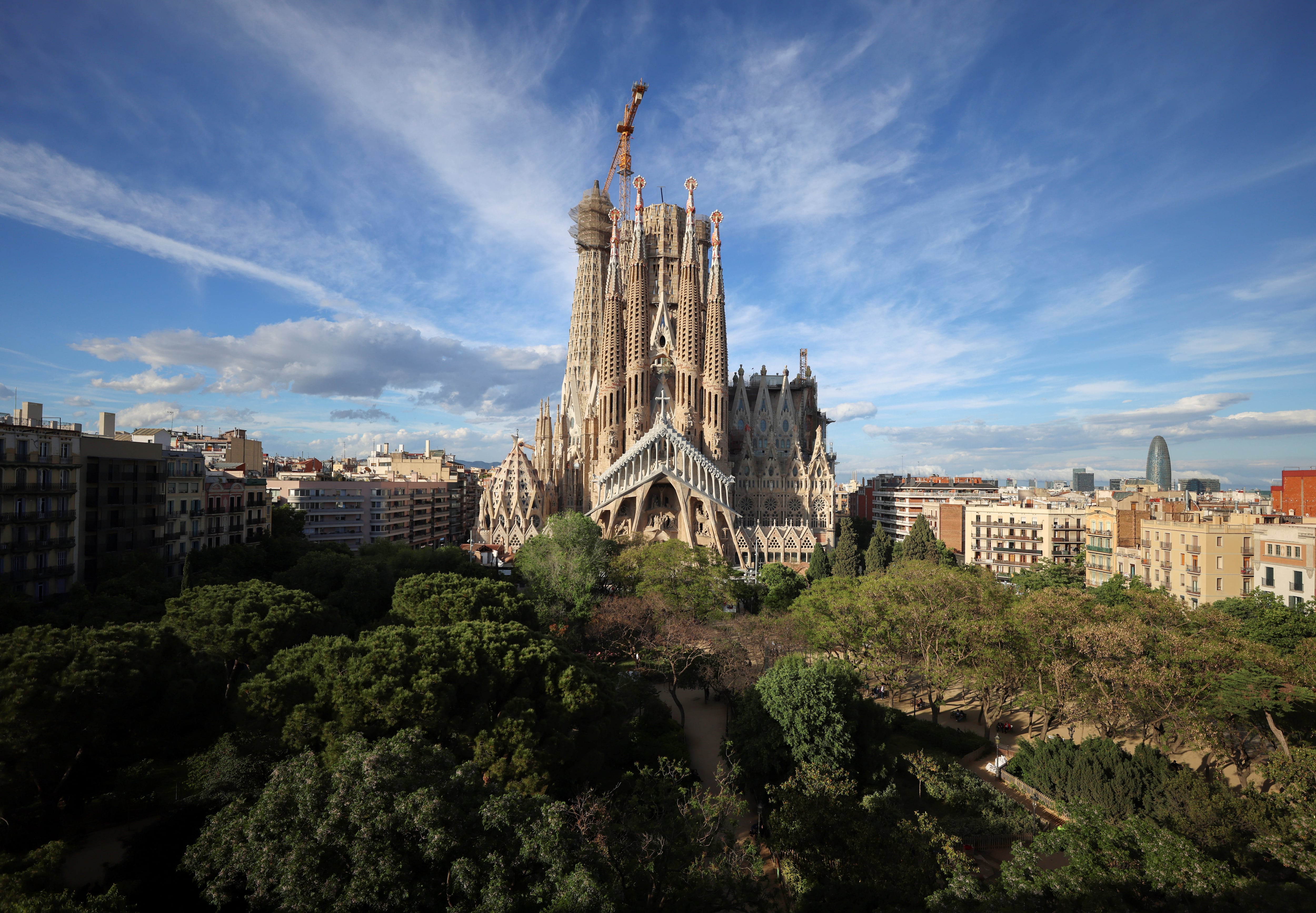 Las pruebas piloto del asfalto ecológico se aplicarán en calles de Barcelona para evaluar su resistencia, durabilidad y beneficios ambientales en condiciones reales. REUTERS/Nacho Doce