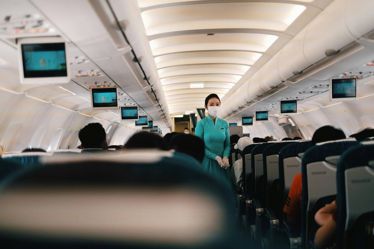 Condenan extranjero a 4 años por abuso sexual en vuelo a CDMX
