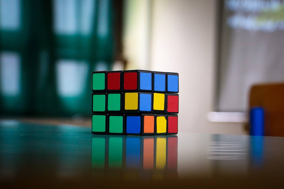 ¿Dónde radica la fama del Cubo Rubik, que hoy cumple 47 años?