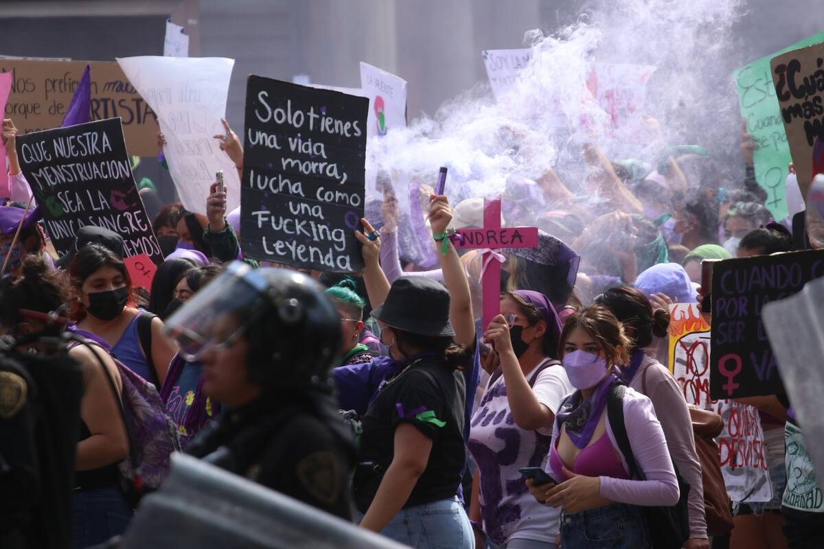 Cuestan 700 mil pesos daños tras marcha de 8M en Ayuntamiento