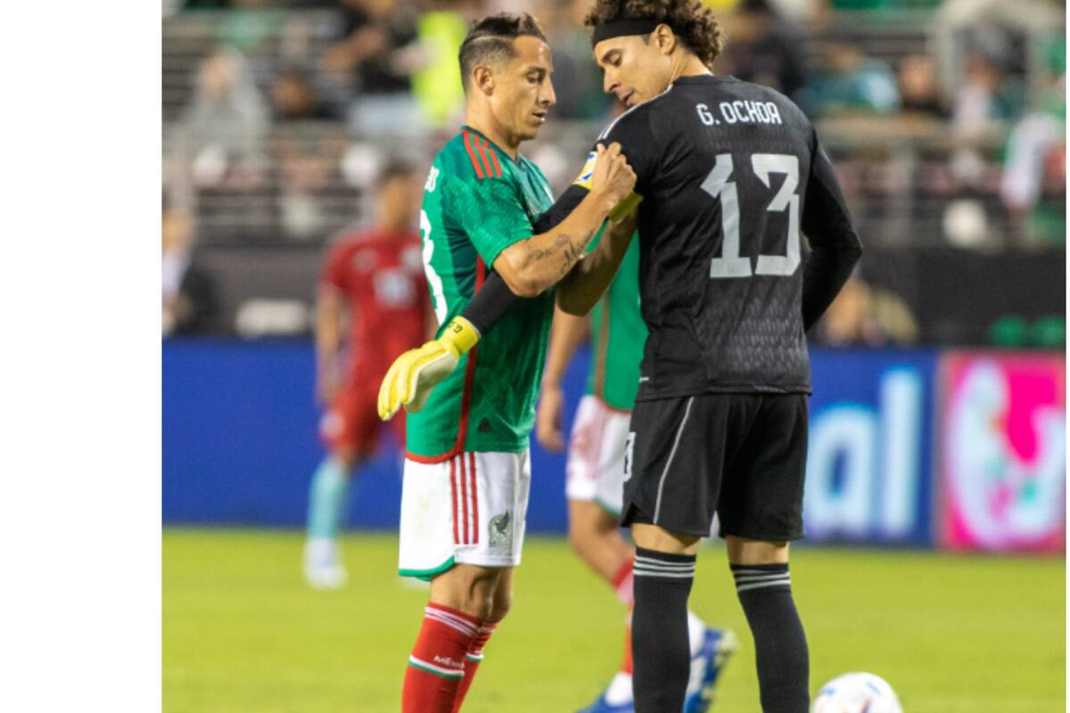 Andrés Guardado aparece molesto en rueda de prensa