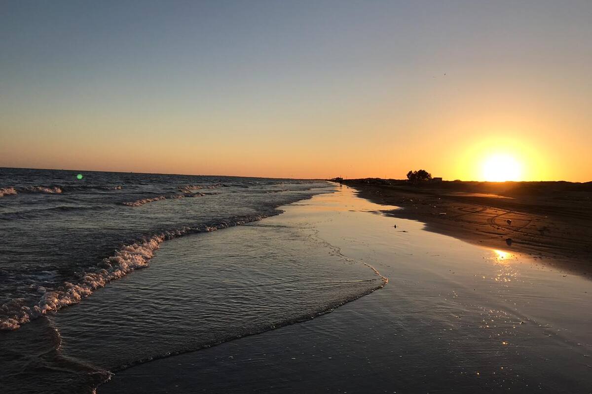Huatabampo cierra playas para evitar rebrote de Covid