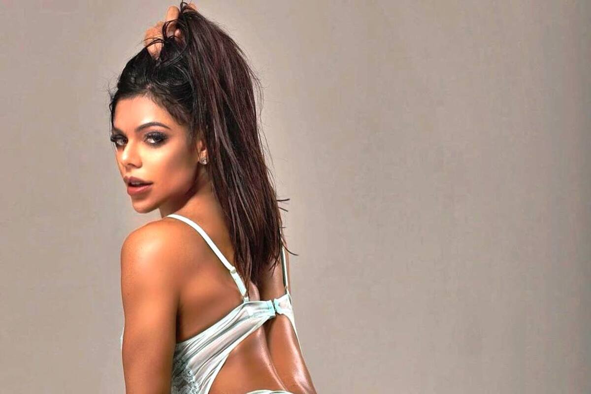 Suzy Cortez, Miss Bumbum, consiente a seguidores con premiada retaguardia