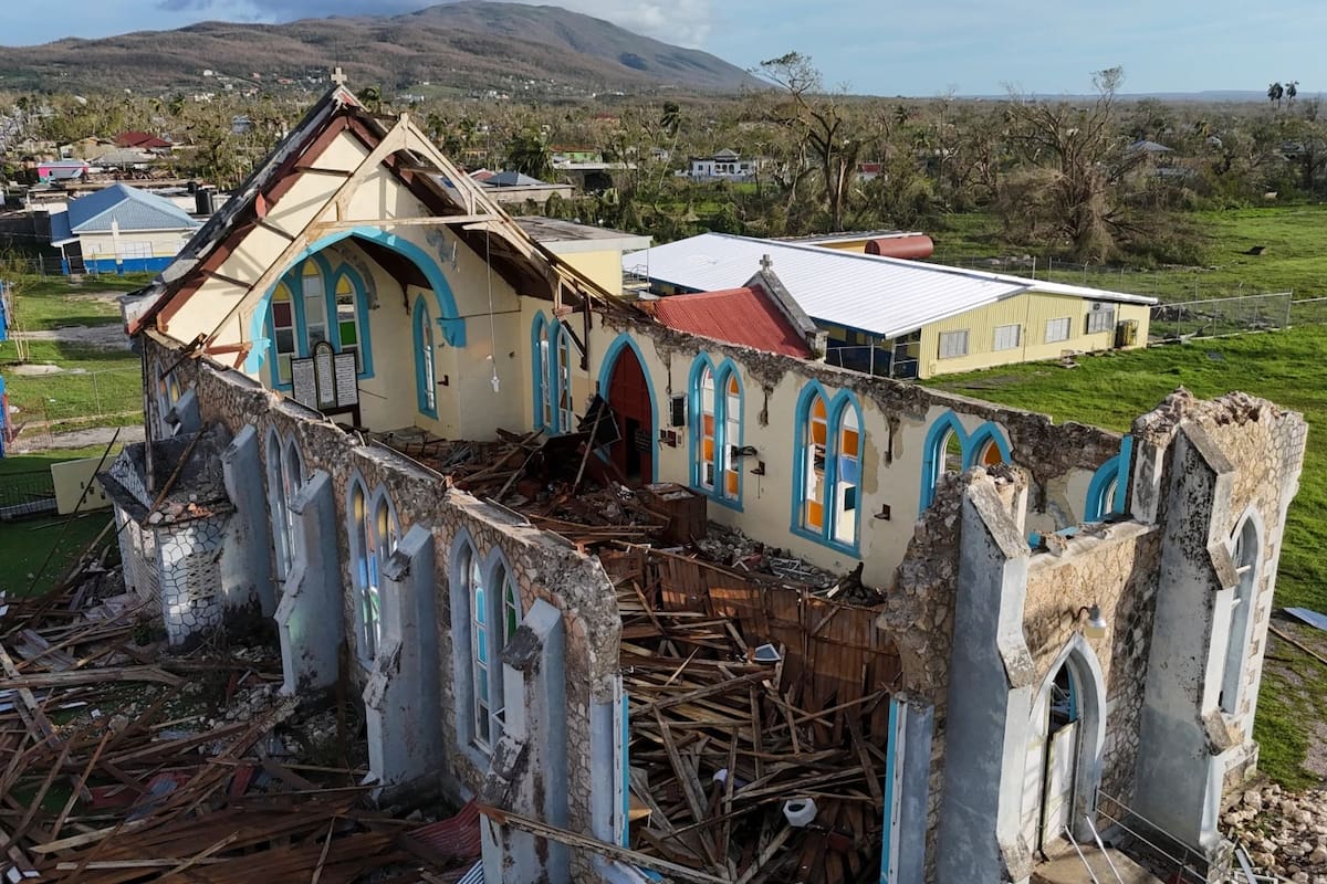 Huracán Melissa deja destrucción en el Caribe: Haití, Cuba y Jamaica devastados. | Crédito: AP