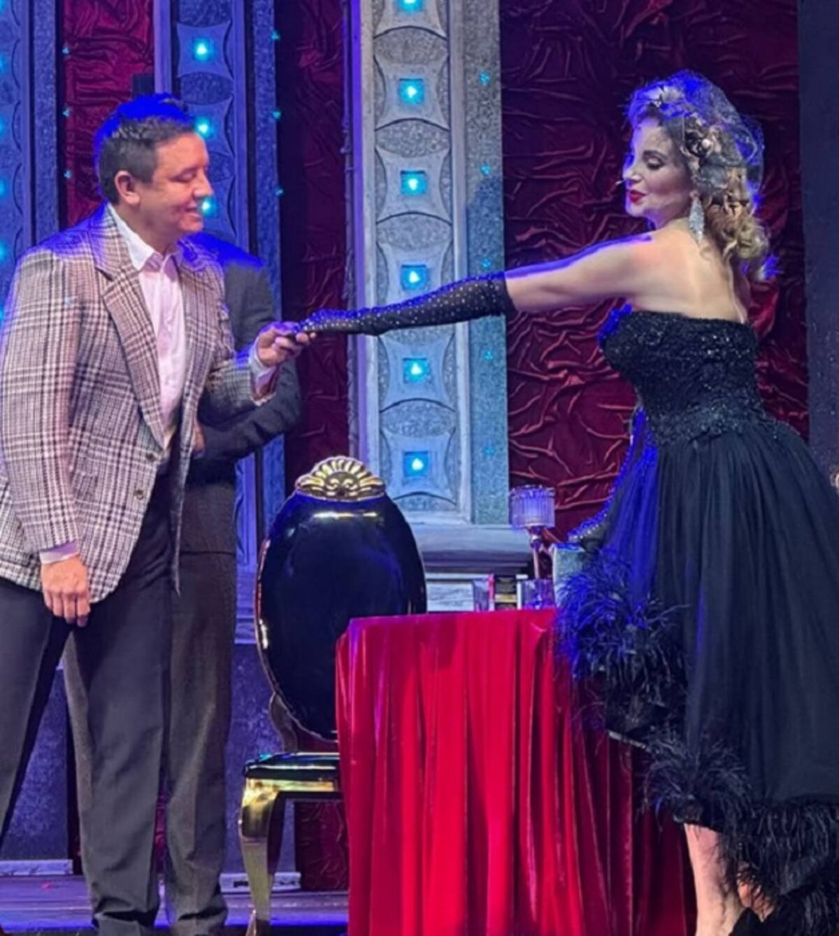 Enrique Madrid fue despedido de la obra "Perfume de Gardenia".