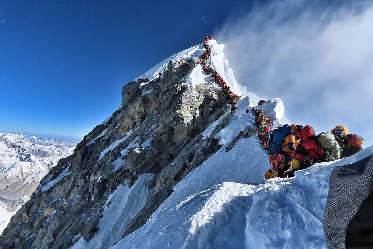 Muerte y atascos esta temporada en el Everest