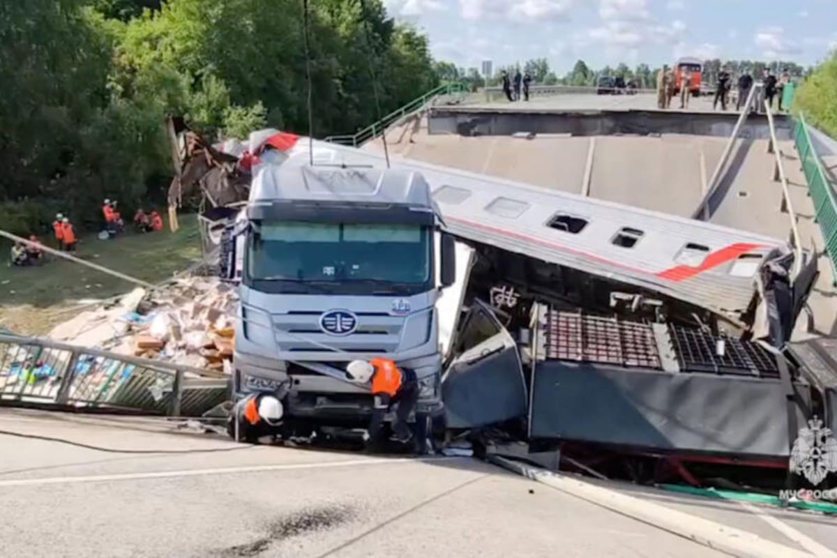Explosiones derriban dos puentes en Rusia: al menos siete muertos y decenas de heridos
