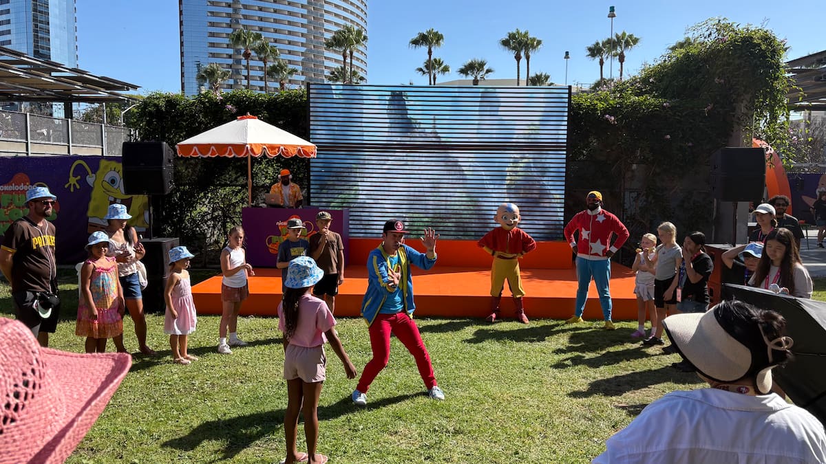 La actividad para niños continuará hasta el 2 de agosto con slime, manualidades y personajes como Bob Esponja y Avatar. Foto: Ana Gómez