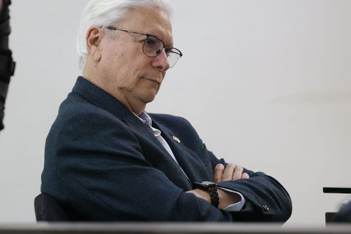 Vinculan a proceso al exgobernador de BC, Jaime ‘N’