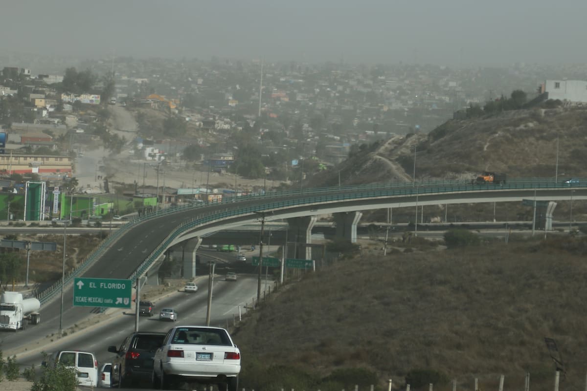 Pronostican vientos de Santa Ana en franja costera de BC