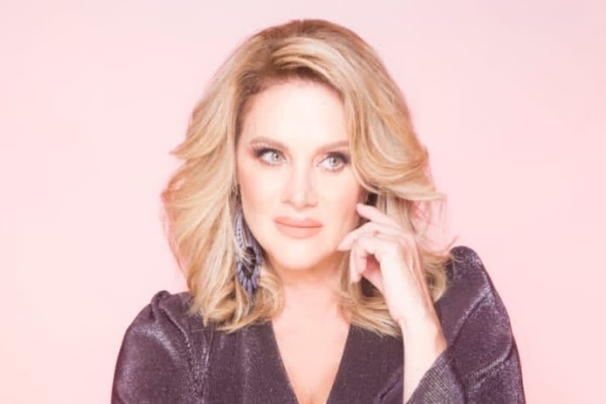 Así lució Erika Buenfil en “Mañanitas a la Virgen de Guadalupe” de TV Azteca