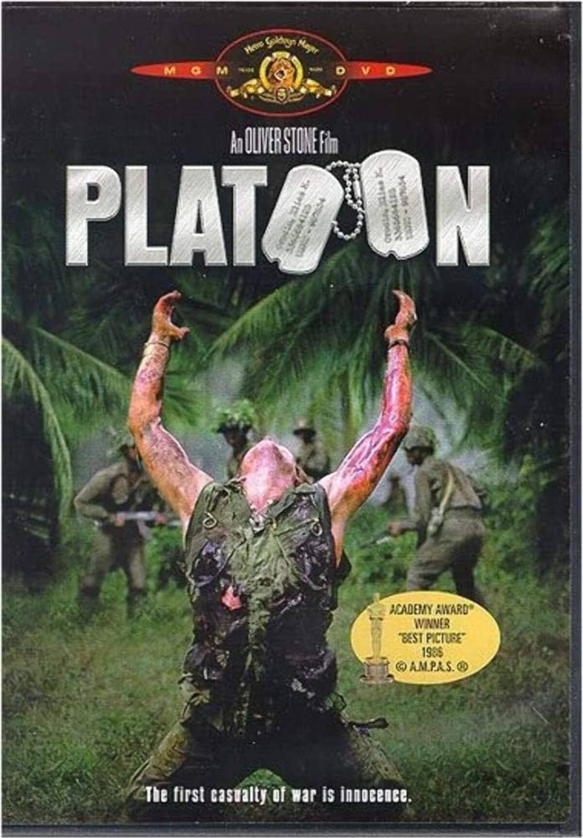 Platoon: un retrato impactante de la guerra de Vietnam.