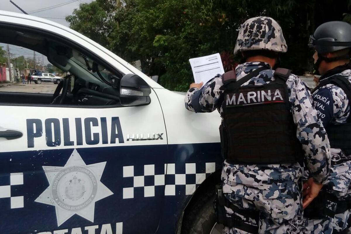 Localizan cuerpos desmembrados en camionetas con mensajes firmados por el CJNG en Veracruz