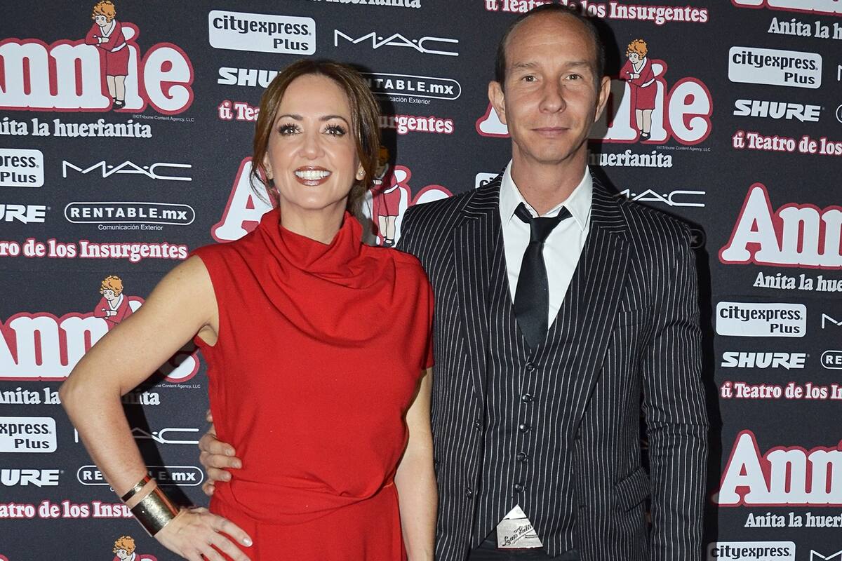 Erik Rubín: llega al foro de Hoy para celebrar el cumpleaños 50 de Andrea Legarreta