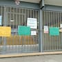 Padres cierran primaria “Héroes de Baja California” por inconformidades con la directora