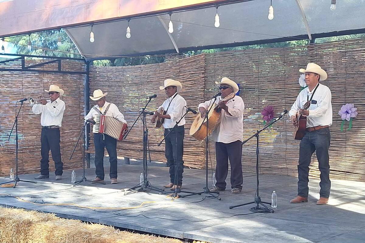 Es el mariachi Río Yaqui ejemplo de que la música tradicional trasciende fronteras