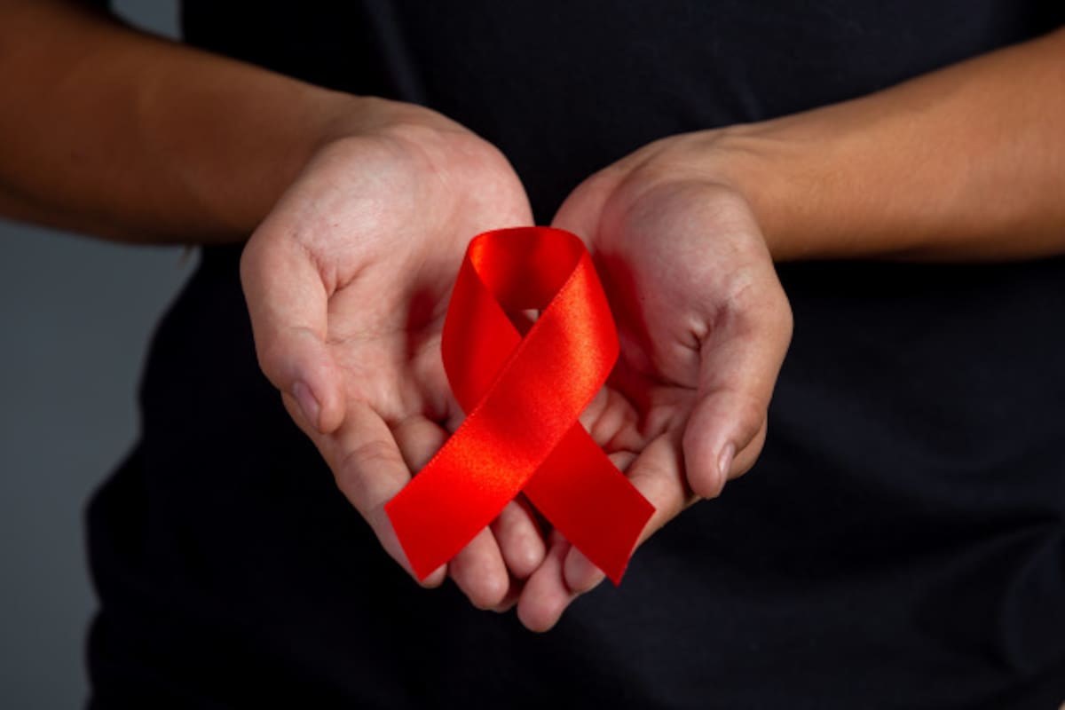 Paciente con VIH logra controlar virus y genera expectativas en comunidad científica