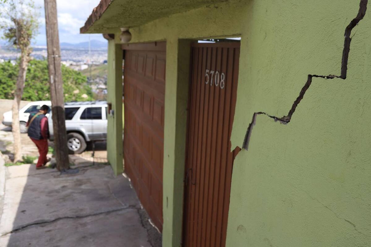 Bomberos conocen sobre rescate en inmueble colapsado
