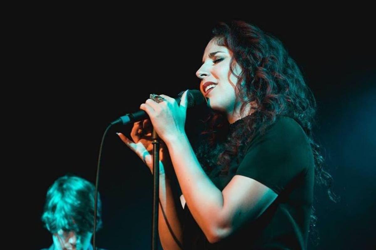 Cantante mexicana Marcela Bovio está libre de cáncer