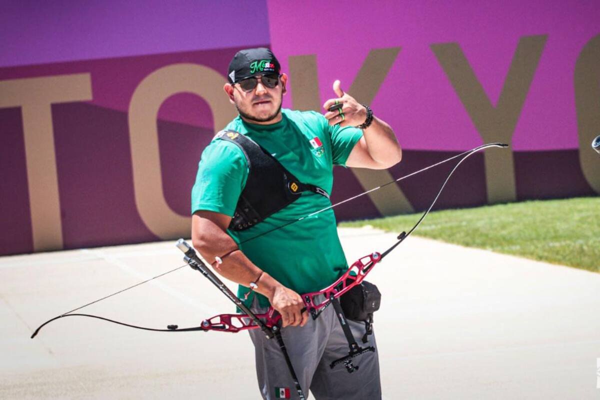 'Abuelo' Álvarez tiene buen comienzo en Tokio