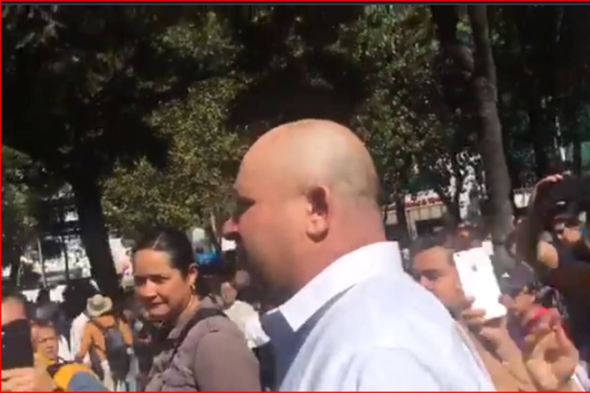 Familia LeBarón canta Amor Eterno en marcha